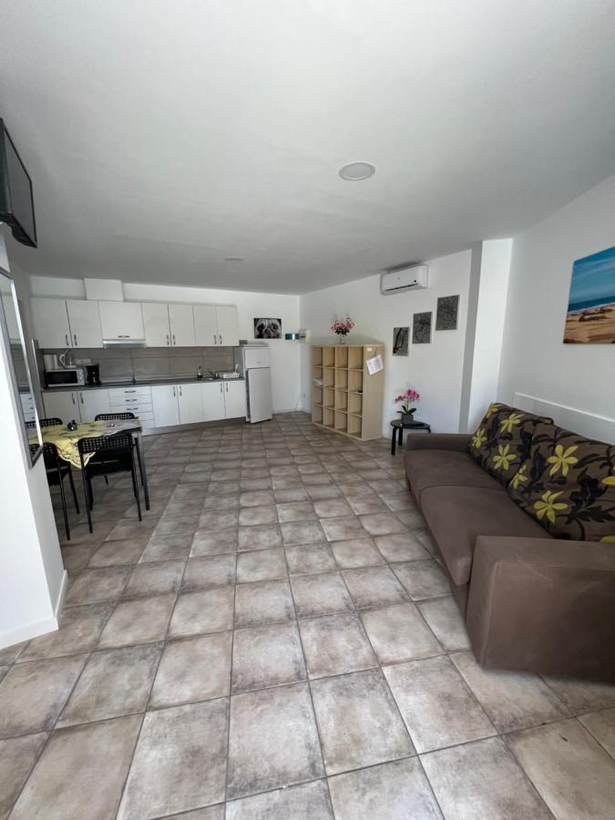 San Agustin Apartments , Close To The Beach, With Pool! San Bartolomé Ngoại thất bức ảnh